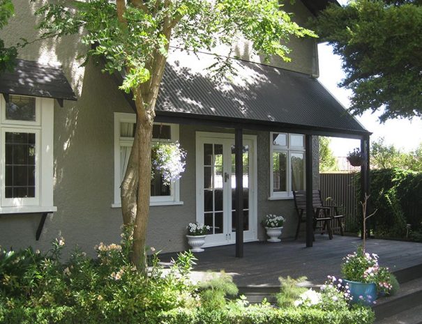 Garden Cottage Deck